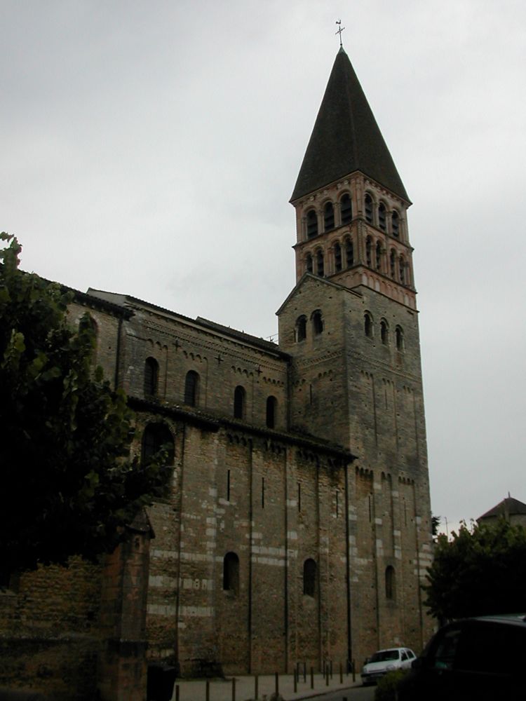 Kathedrale  von links