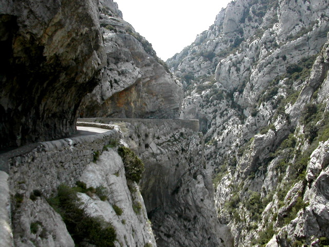 75_Kurven im Galamus